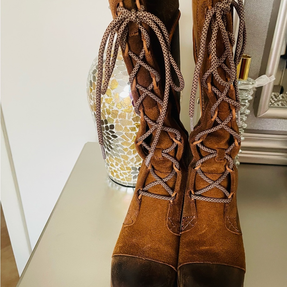 Sorel Brown Lace Up Boots